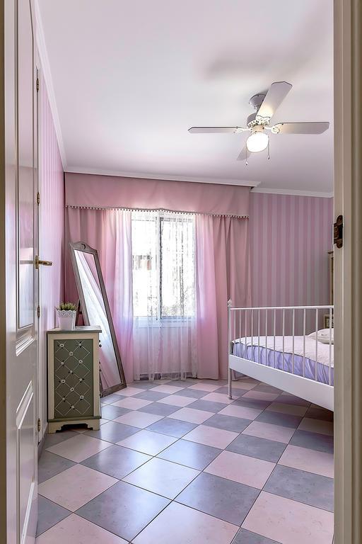 Villa In Los Cristianos ลอส กริสเตียนอส ภายนอก รูปภาพ